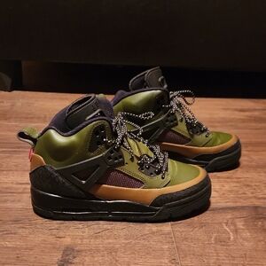 Jordan Winterized Spizike Stylish Kids/Women Shoes in Green and Black